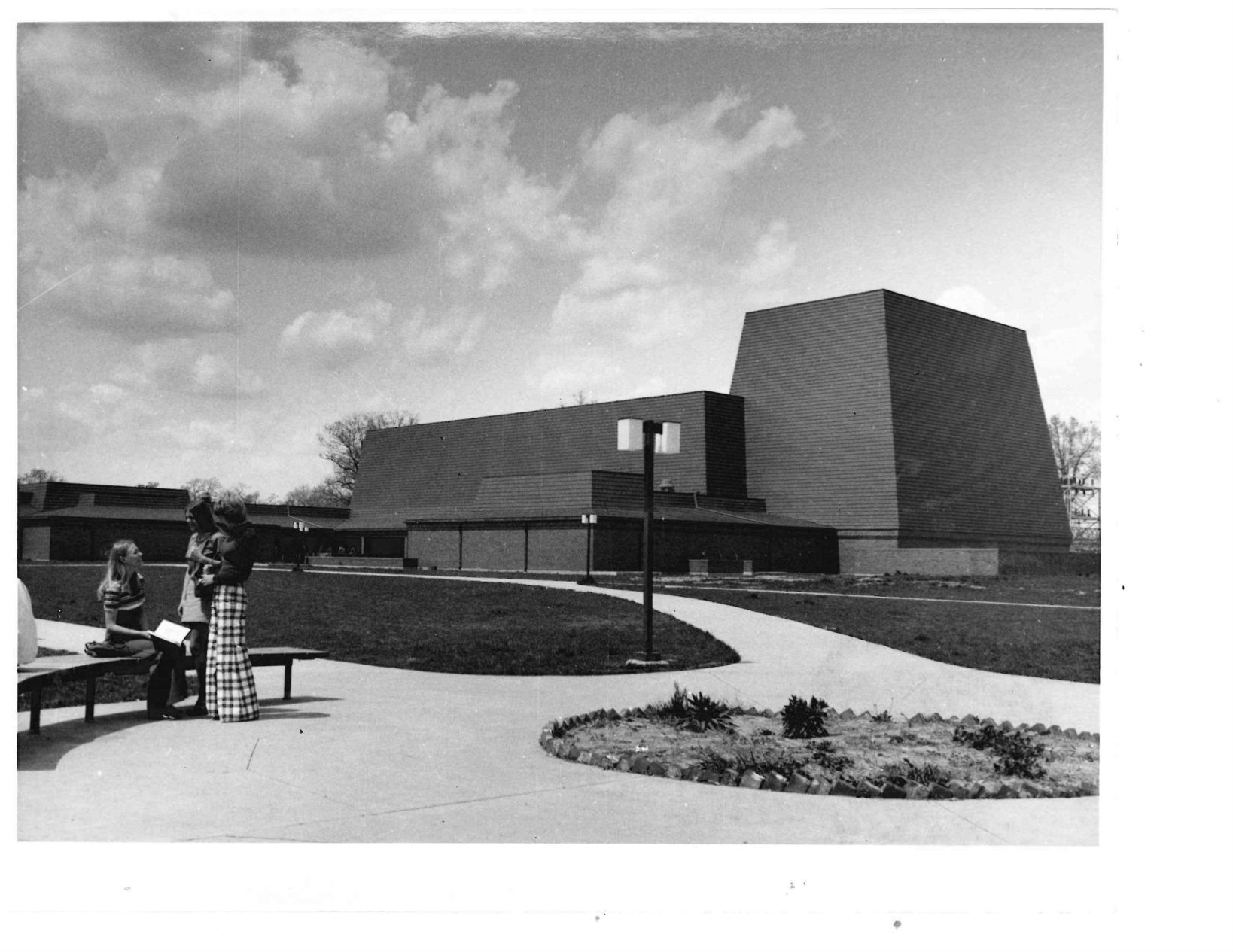 Kirkland Fine Arts Center